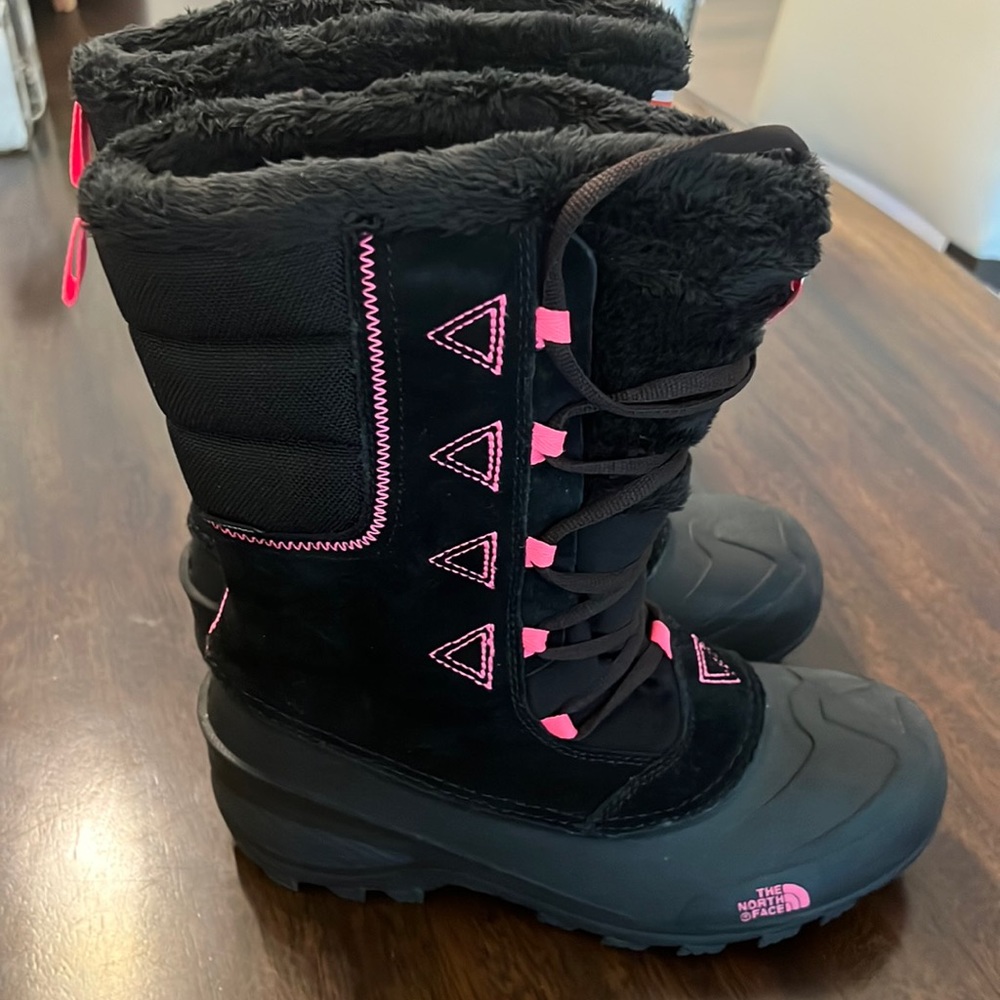Girl’s North Face Shellista Snow Boot